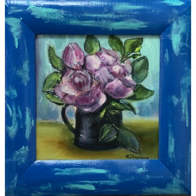 Original oil painting, roses in a small vase, framed in a wooden frame - author's design and painting